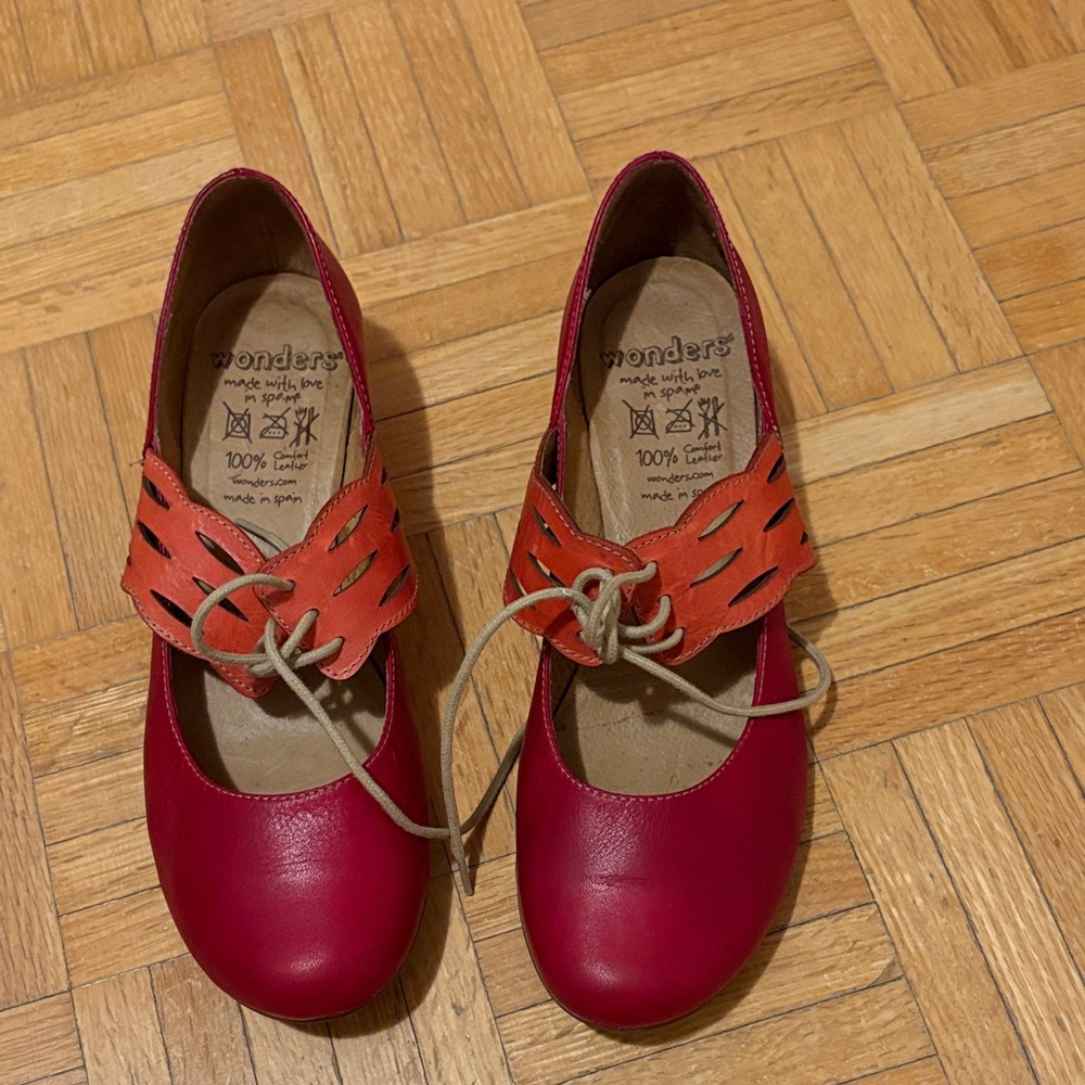 Wonders Women's Two-Tone Pink and Orange Leather Mary Jane Flats